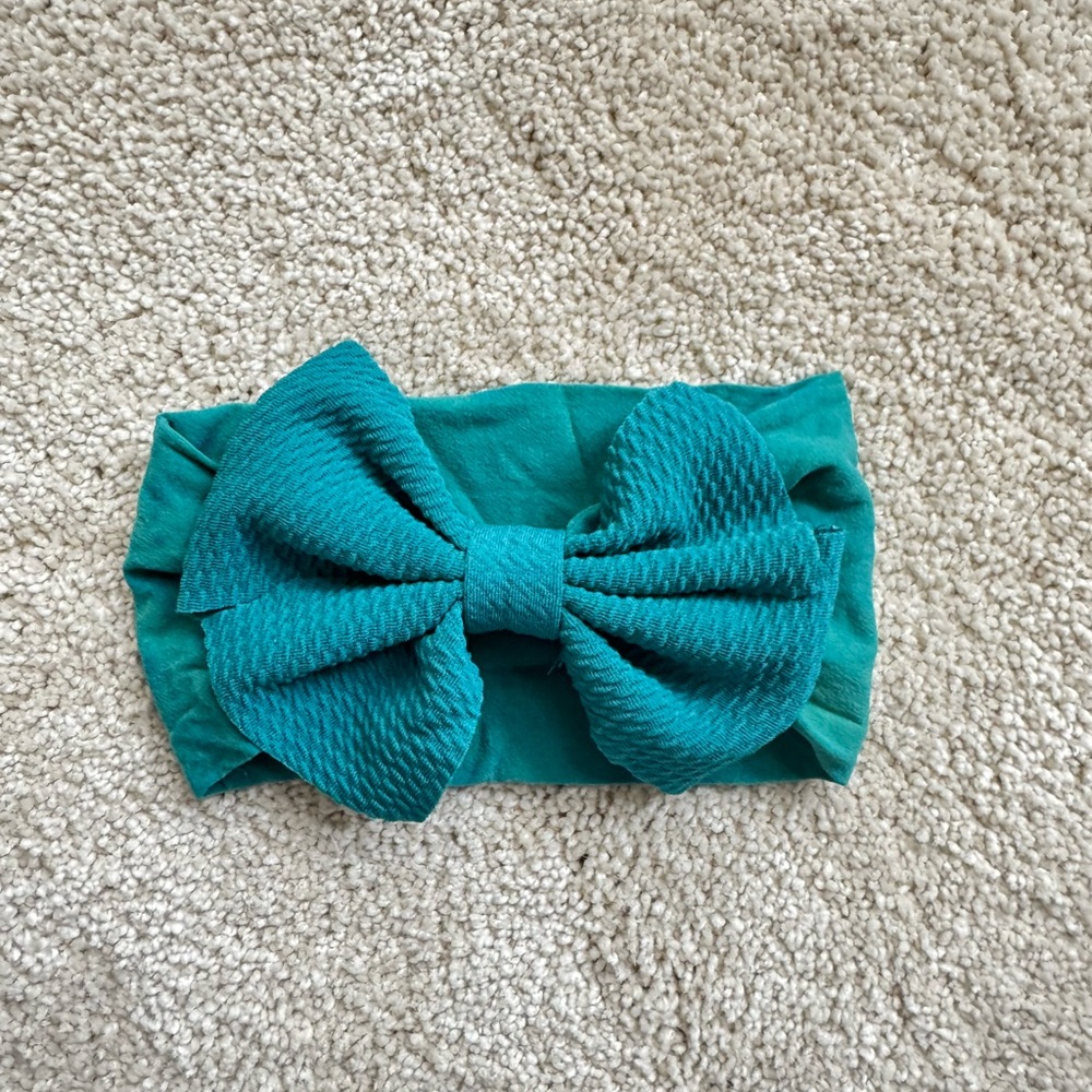 NWOT- Teal Bow Headband for Kids